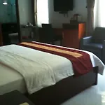 Bondi Hotel